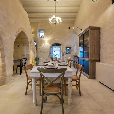 Гостьовий будинок Terre Di Cavalusi Relais Доннафуґата Екстер'єр фото